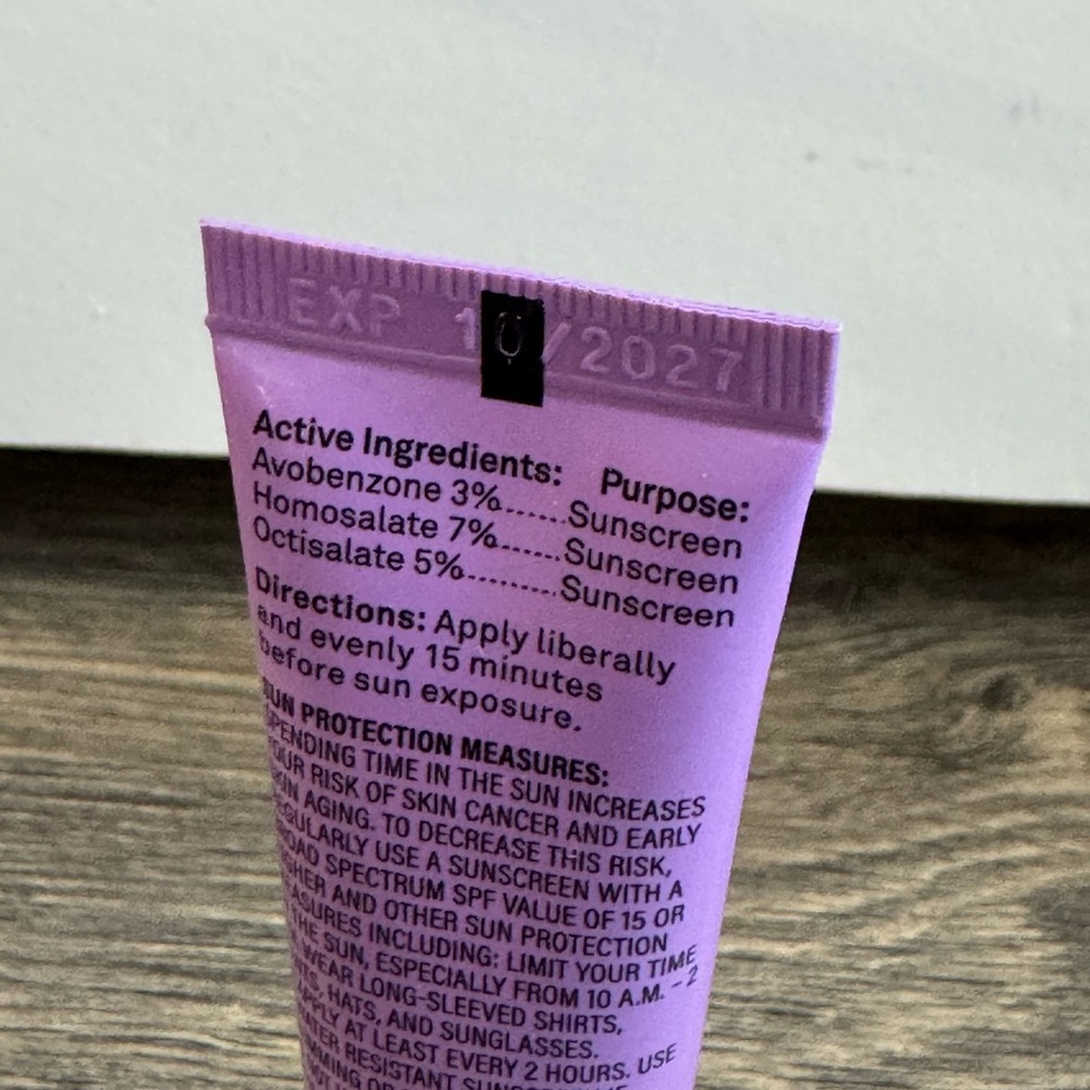 NIB Sofie Pavitt Face Screentime Acne Safe Sunscreen SPF30 .33 fl oz - Picture 5 of 6